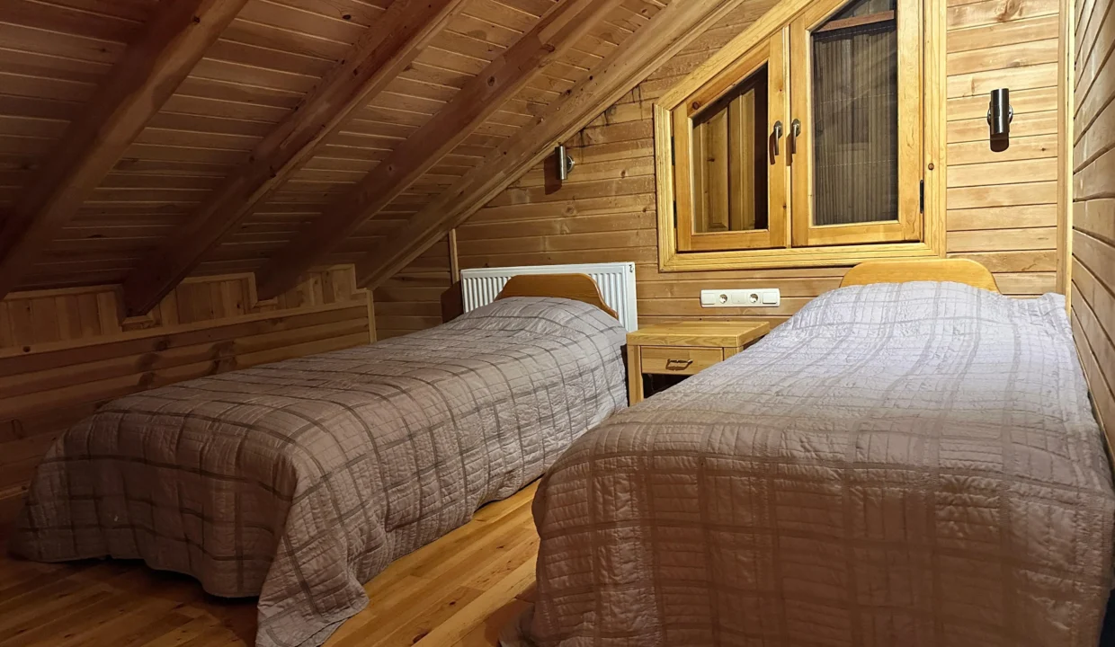 Catalca wooden house kids bedroom estaport private portfolio14