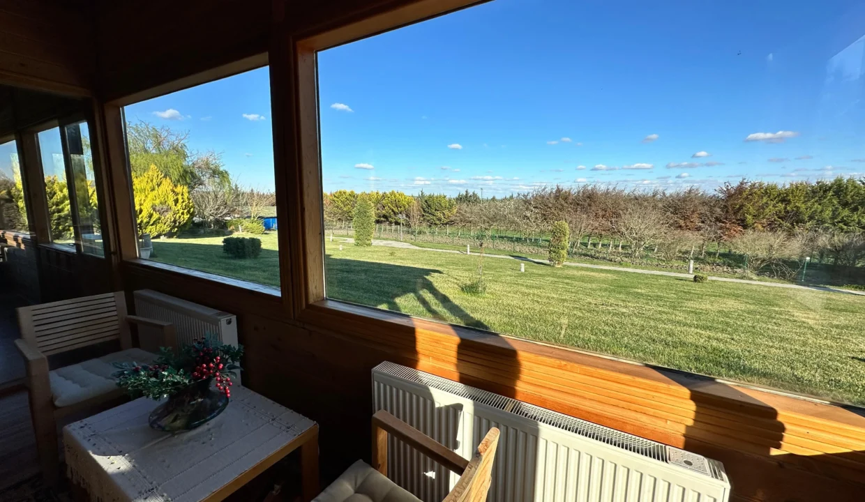 Catalca wooden house dinning room estaport private portfolio21