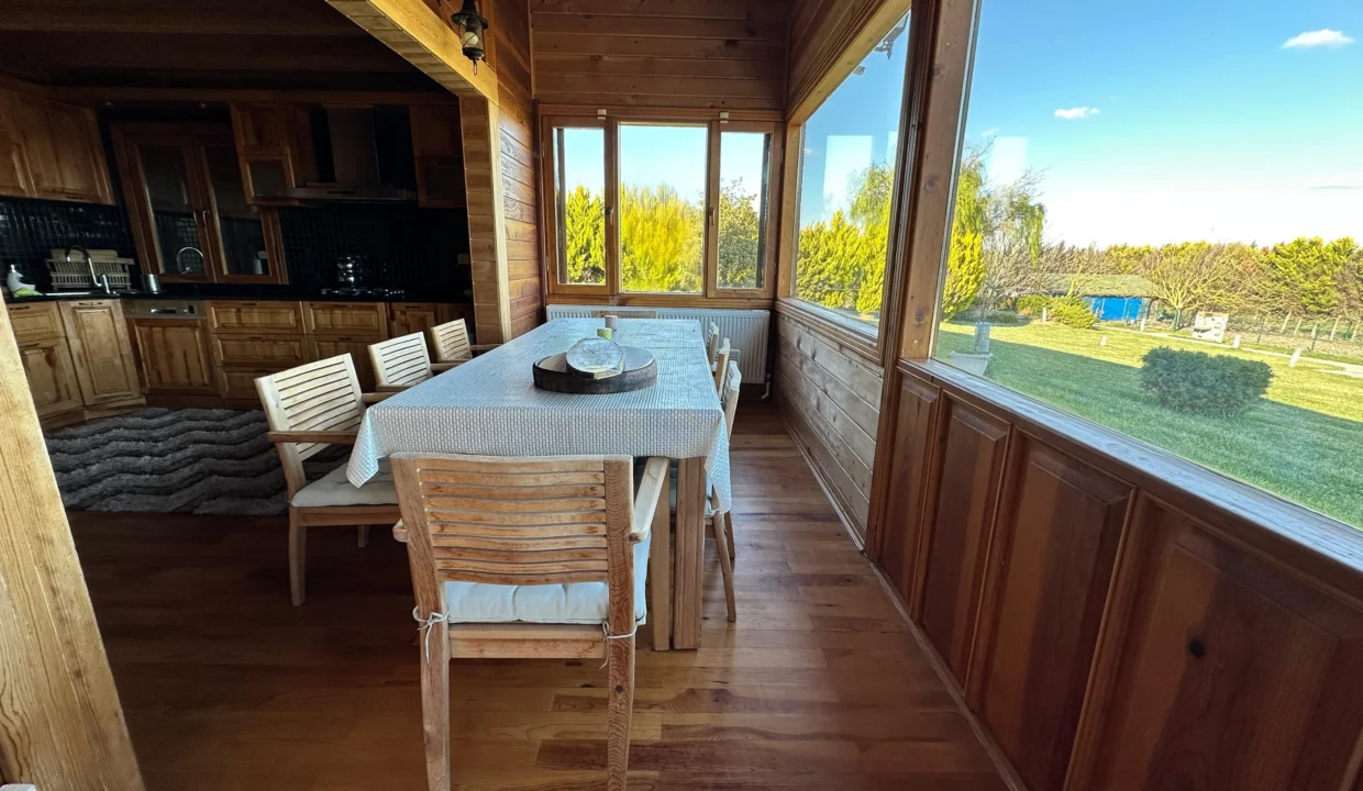 Catalca wooden house dinning estaport private portfolio22