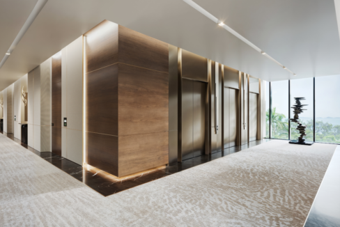 Trump_Hotel_apartment_typical_lift_lobby