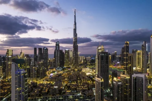 Pagani_Dubai+DT_night